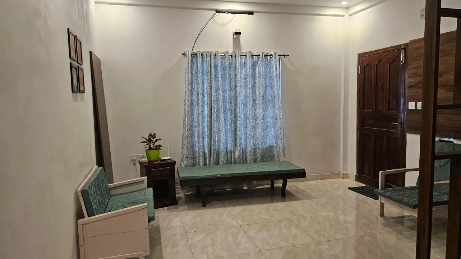 Royal Stay Thrissur Πανσιόν