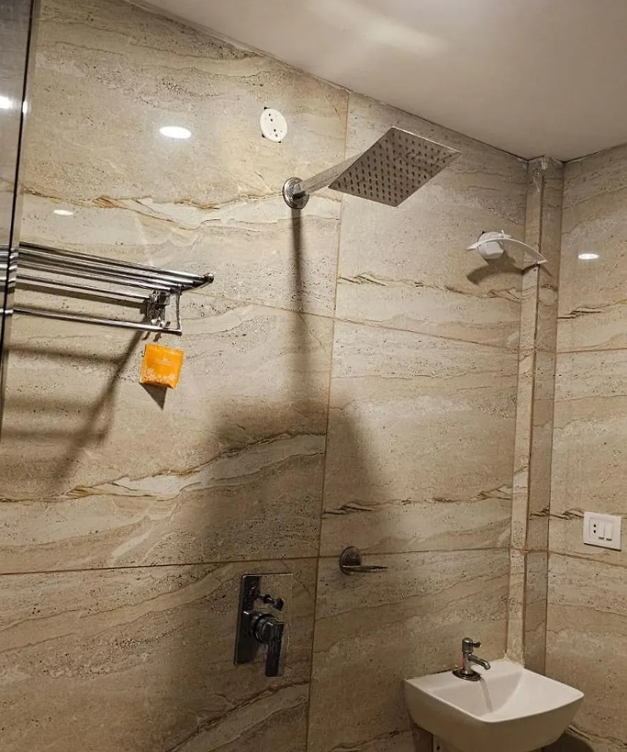 Royal Stay Thrissur Πανσιόν
